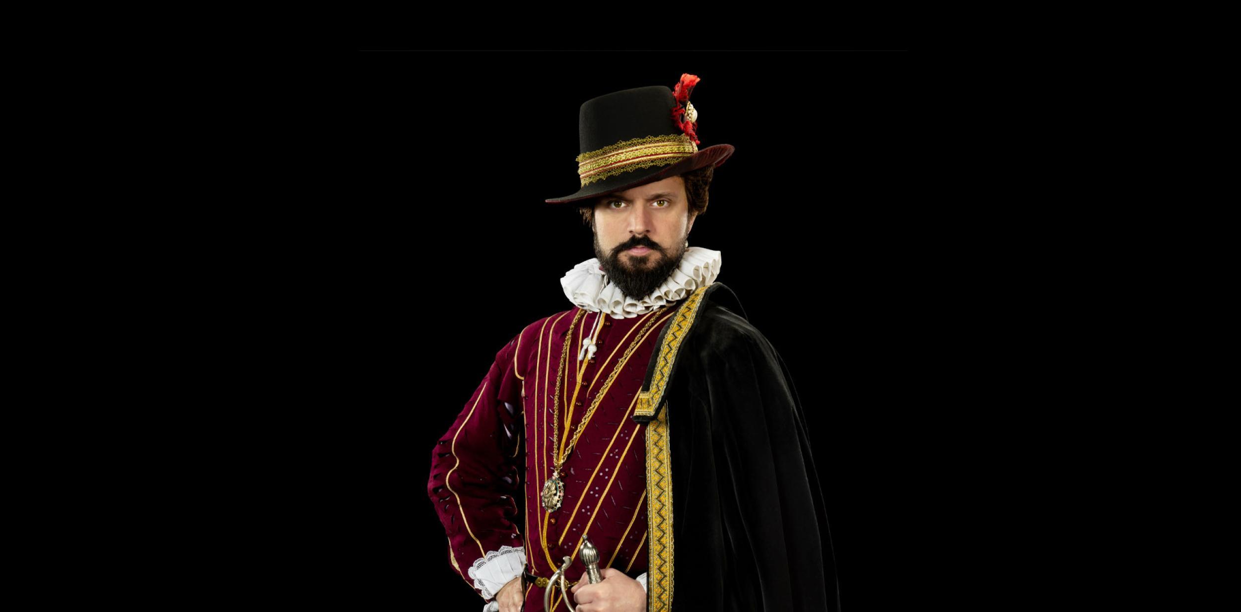 A person in Elizabethan costume